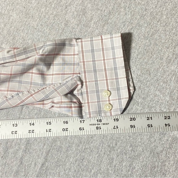 Van Heusen Mens 16-32/33 Plaid Long Sleeve Button Pocket Dress Business Shirt - Picture 9 of 10